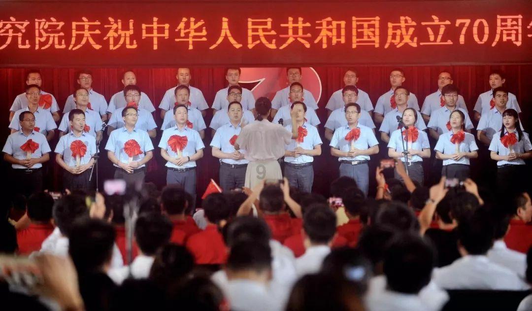 央行:2023年债券市场共发行各类债券71.0万亿元 同比增14.8%